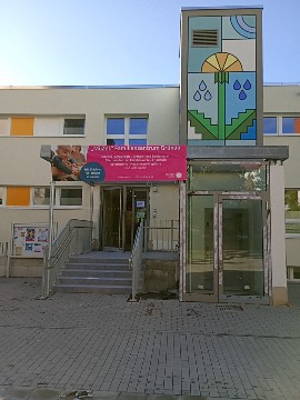 Außenansicht des Familienzentrums Grünau