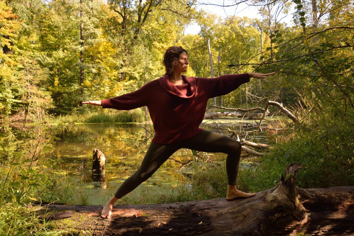 Yoga Angela Bernhard scaled - FiZ Leipzig